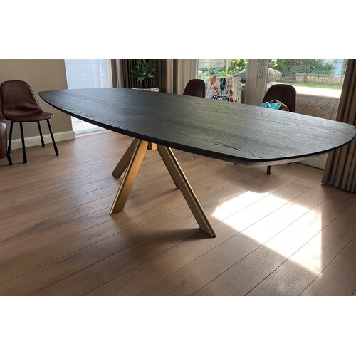 Eettafel Aureon | Deens ovaal | Donker eiken