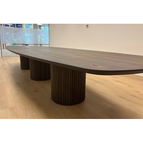 Vergadertafel Sylon | Deens ovaal | Deer brown