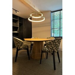 Vergadertafel Alwin | Driehoek | Licht eiken