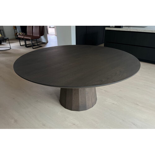 Eettafel Bruno | Rond | Donker eiken
