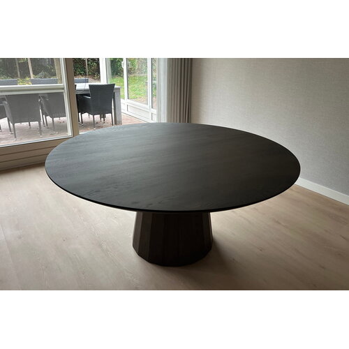 Eettafel Bruno | Rond | Donker eiken
