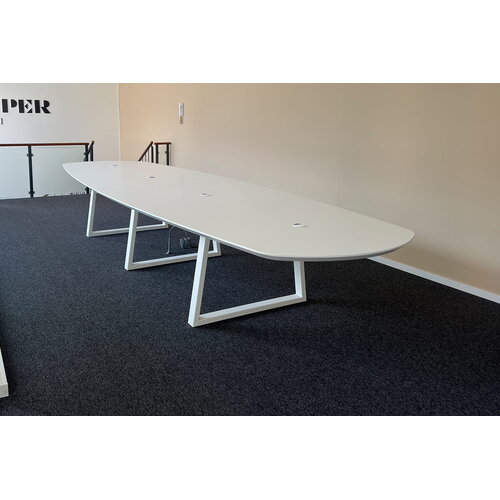 Vergadertafel Lidor | Deens ovaal | Wit
