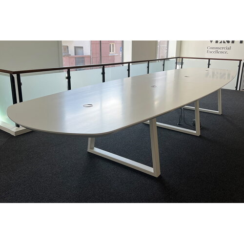 Vergadertafel Lidor | Deens ovaal | Wit