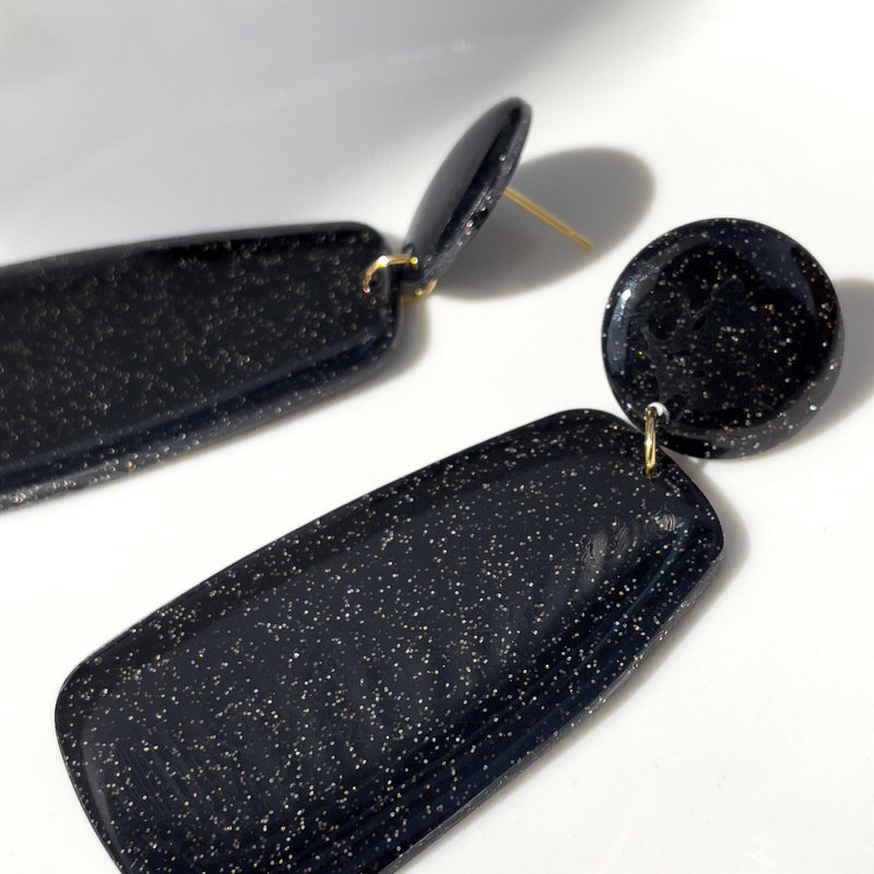 L'Atelier Marcel Boucles d'oreilles noir paillettes