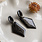 L'Atelier Marcel Boucles d'oreilles Karla noir paillettes