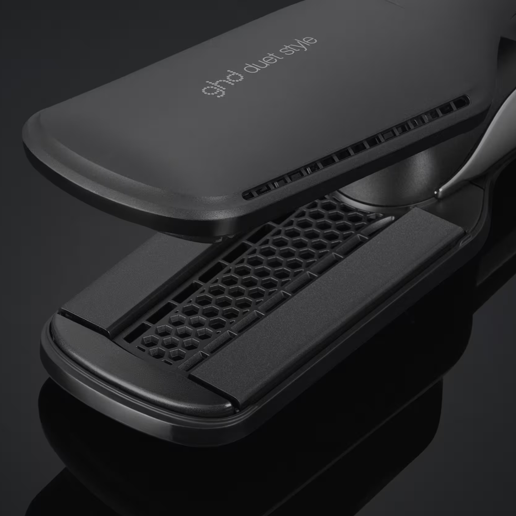 GHD Duet Style Hot Air Styler Duo