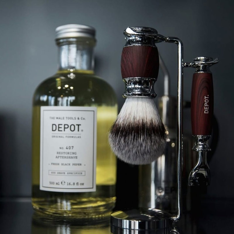 Depot no. 407 restoring aftershave