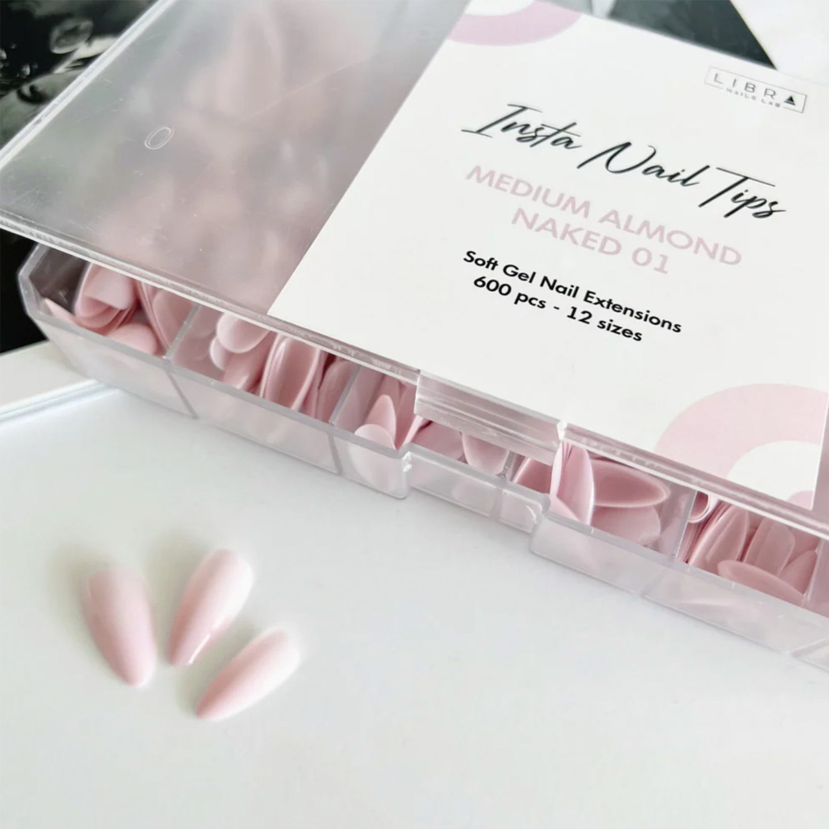 Libra Insta Nail Tips amande naked 01