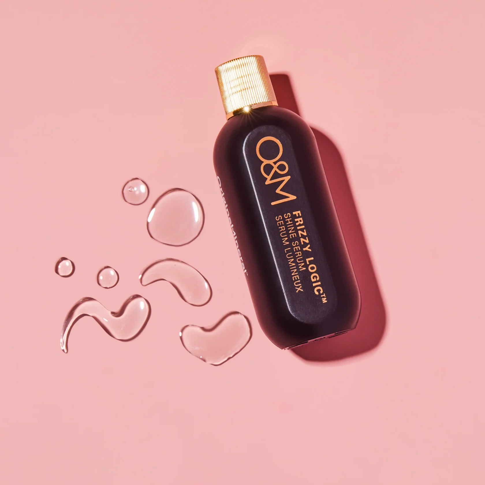 O&M Frizzy logic sérum lumineux