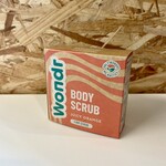 Wondr Body Scrub Juicy orange