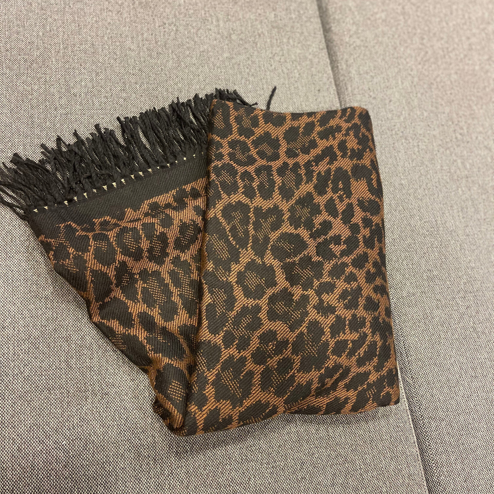 Giuliano sjaal panter