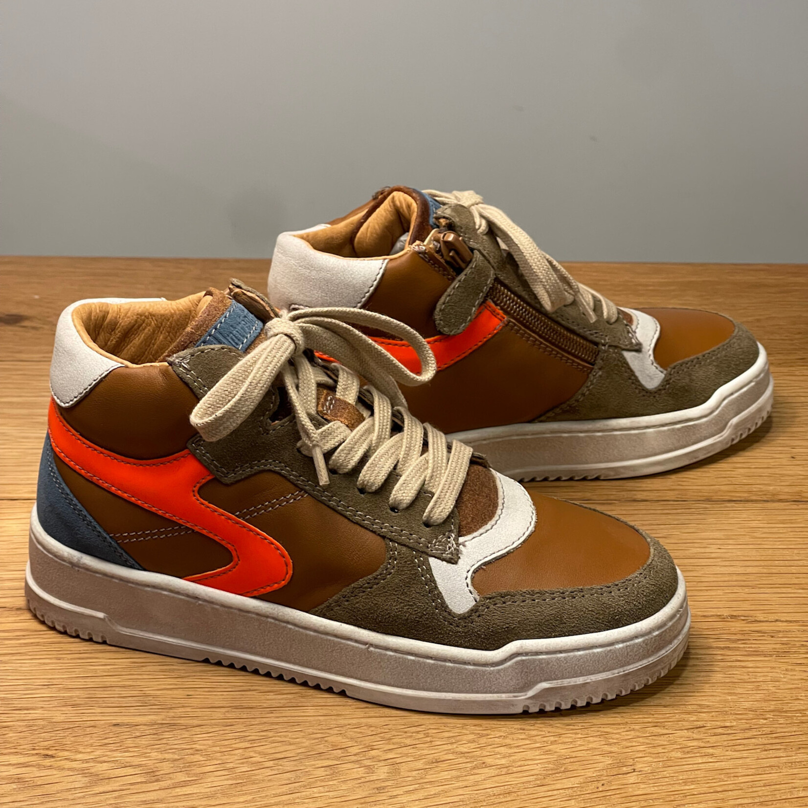 Fr.Romagnoli Hoge sneaker bruin