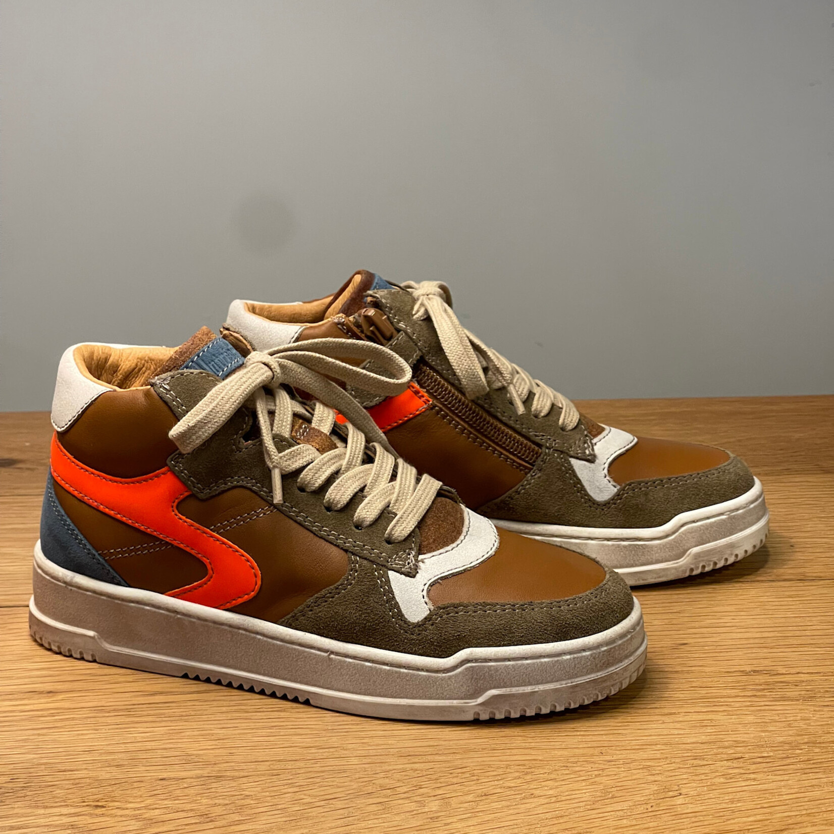 Fr.Romagnoli Hoge sneaker bruin