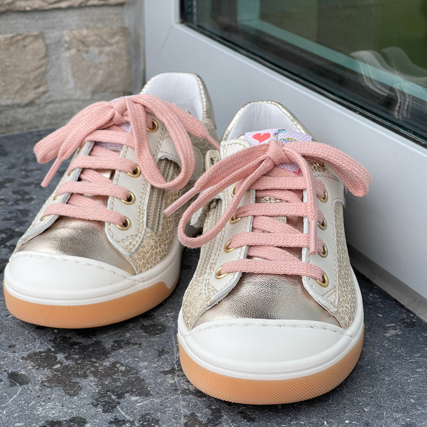 Fr.Romagnoli Sneaker goud bloem