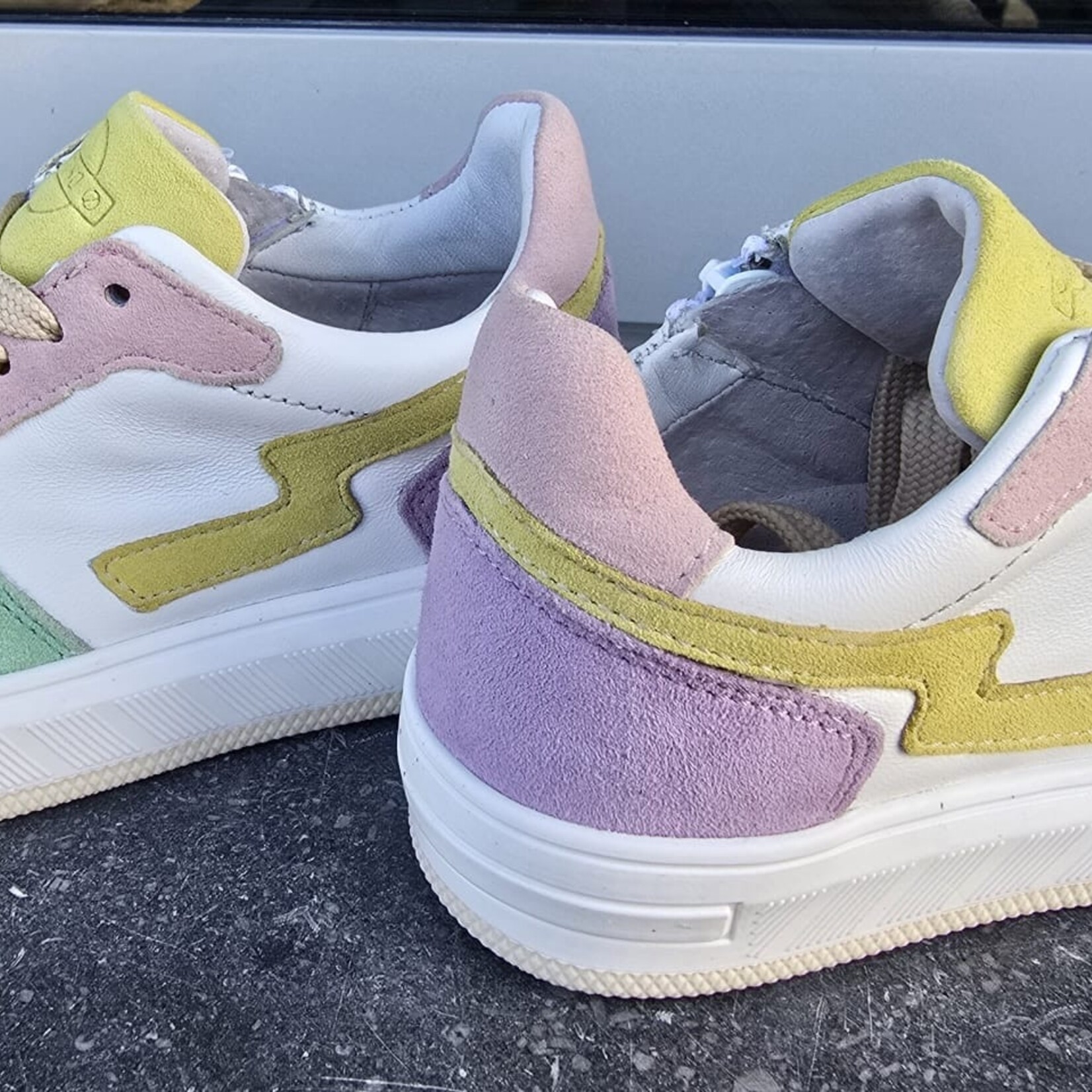 Gattino sneaker pastel
