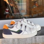 Innocent Innocent Max wit