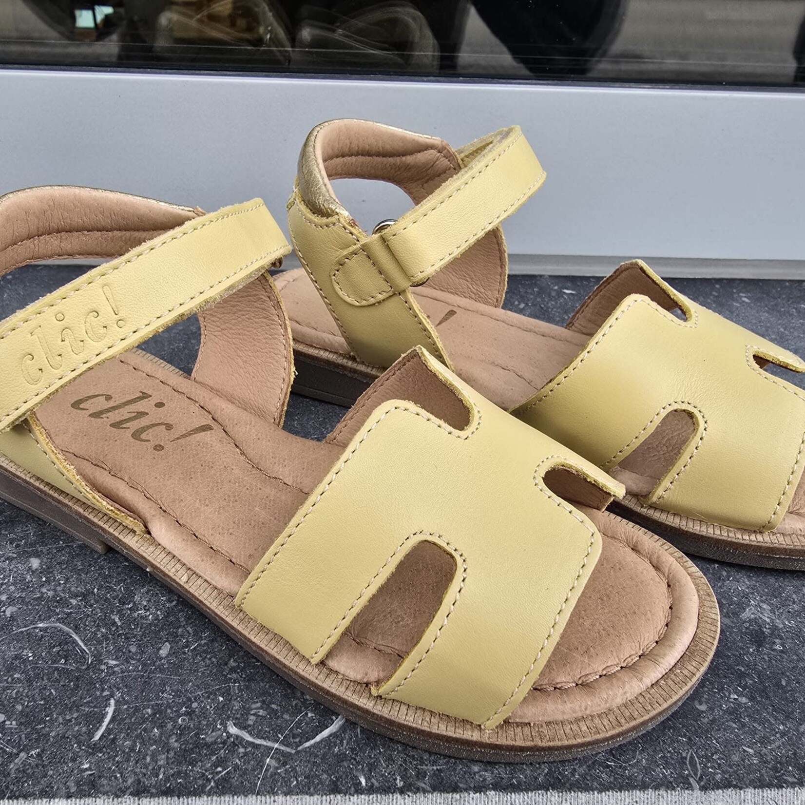 Clic! Clic Iris botergeel