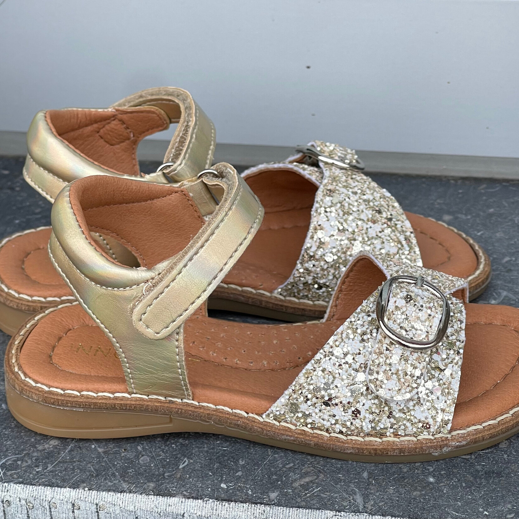 Innocent Innocent Saskia gold