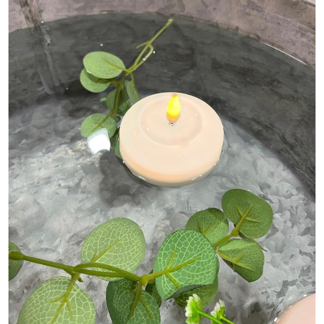 Deluxe Homeart Cream LED Floating candles  Ø6,1cm 2 pcs