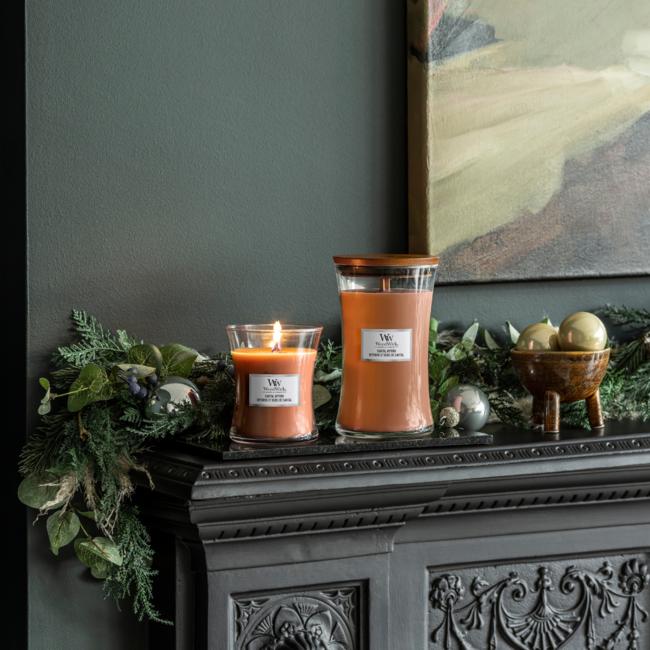 Woodwick Santal Myrrh Medium Candle WoodWick© 60h.