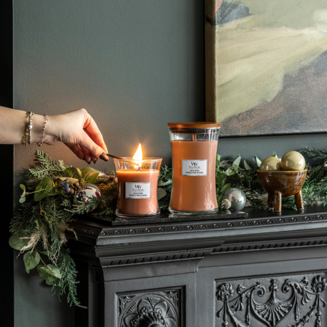 Woodwick Santal Myrrh Medium Candle WoodWick© 60h.