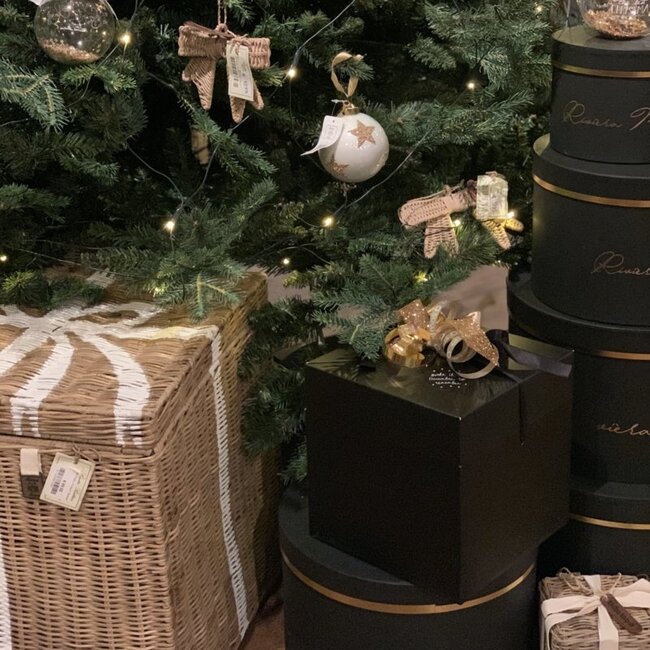 Secret Santa Giftbox t.v.w. € 35,-