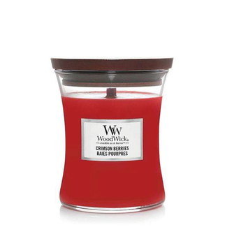 Woodwick Crimson Berries Medium Candle WoodWick© 60h. Woodwick Crimson Berries Medium Candle WoodWick© 60h.