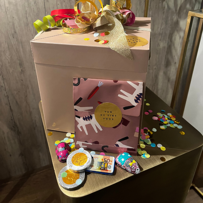 Oh Kom er eens Kijken...Giftbox t.v.w. € 75,-