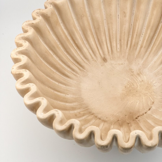 Aardewerk tray ribbel beige