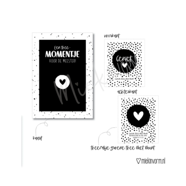 Ansichtkaart + Theezakje, Theemoment voor de Meester