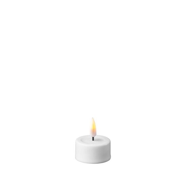 Deluxe Homeart White LED Tealights Ø4.1*4.5cm (2 pcs)