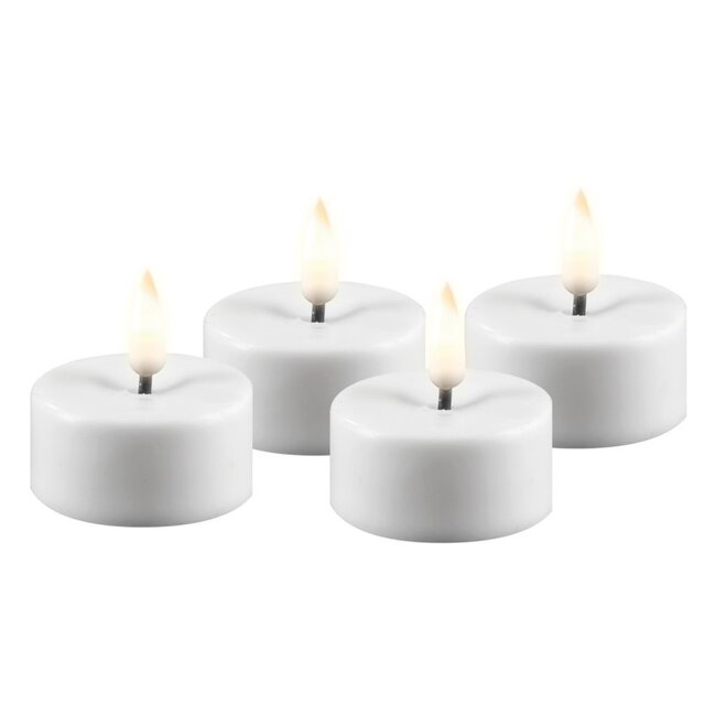 Deluxe Homeart White LED Tealights  Ø3,5x4cm 4 pcs