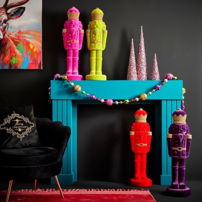 Nutcracker Purple 80 cm