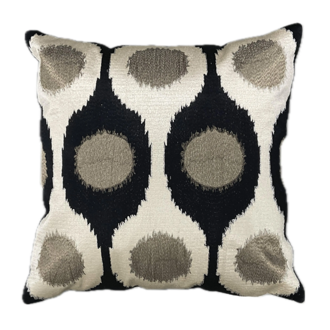 Colmore Cushion Faye 50x50 cm Cream Black