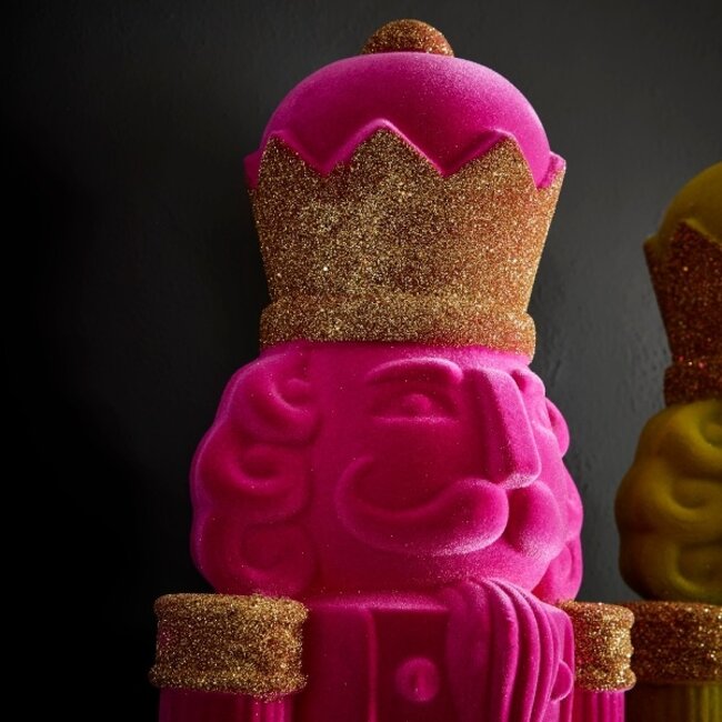 Nutcracker Magenta 80 cm
