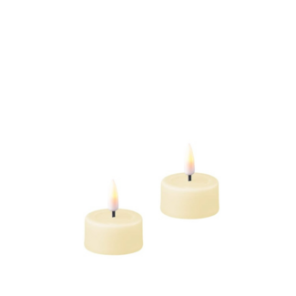 Deluxe Homeart Cream LED Tealights Ø4.1*4.5cm (2 pcs)
