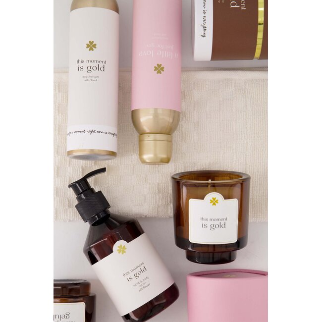 Zusss Doucheschuim a little love just for you