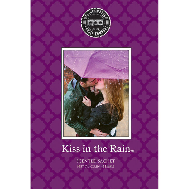 Home Society Sachet Kiss in the Rain