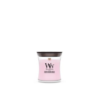 Woodwick Cherry Blossom & Vanilla Mini Candle WoodWick© 20h. Woodwick Cherry Blossom & Vanilla Mini Candle WoodWick© 20h.