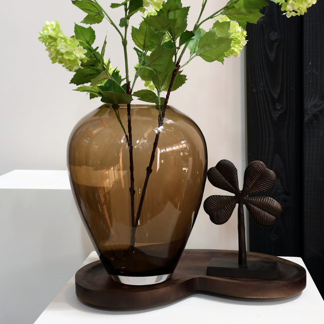 Vase the World Dienblad Villeta S walnut L45 x B24 x H2 cm