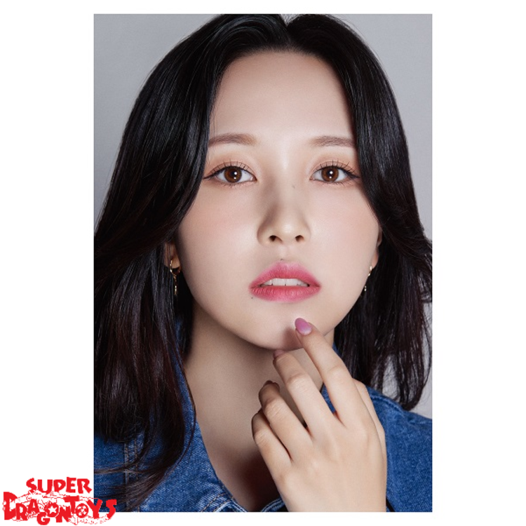 TWICE (트와이스) - D/ICON DFESTA [DISPATCH 10TH ANNIVERSARY] PHOTOBOOK - KOREAN EDITION