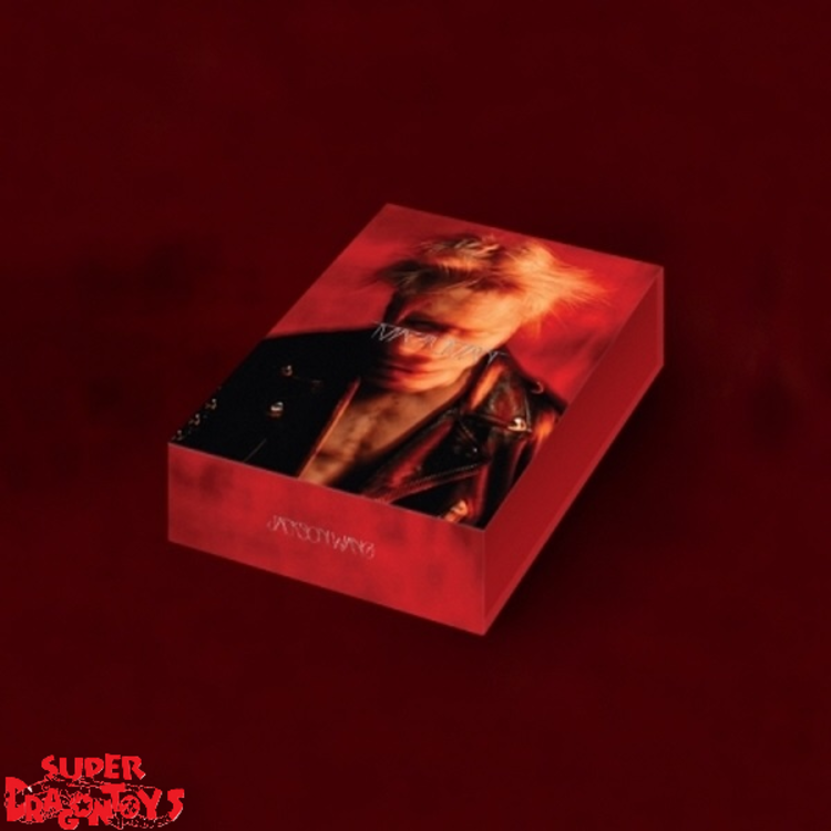 JACKSON WANG (왕잭슨) [GOT7] - MAGIC MAN - 1ST ALBUM + [ON-PACK FOLDED POSTER]