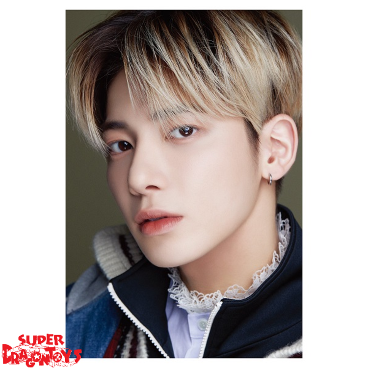 TXT (투모로우바이투게더) - D/ICON DFESTA [DISPATCH 10TH ANNIVERSARY] PHOTOBOOK - KOREAN EDITION - Copy