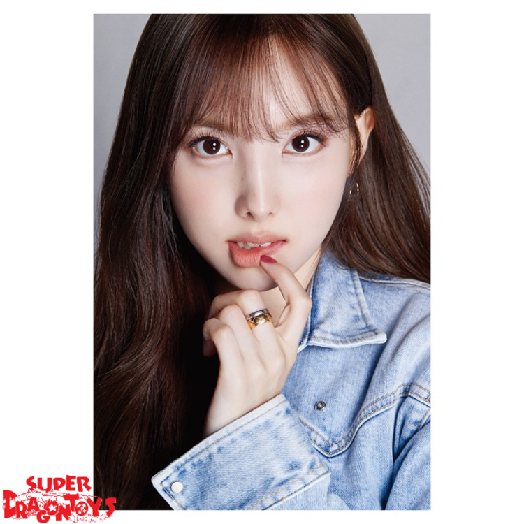 TWICE (트와이스) - D/ICON DFESTA [DISPATCH 10TH ANNIVERSARY] PHOTOBOOK - KOREAN EDITION