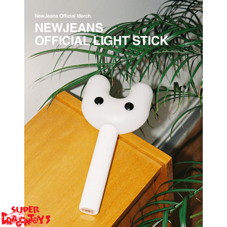 NEWJEANS (뉴진스) - OFFICIAL LIGHT STICK [+ PHOTOCARD SET]