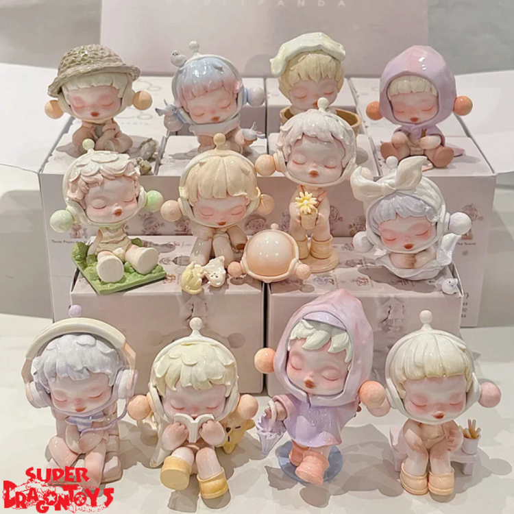 POP MART POP MART - SKULLPANDA  [THE WARMTH] - BLINDBOX MINI FIGURE