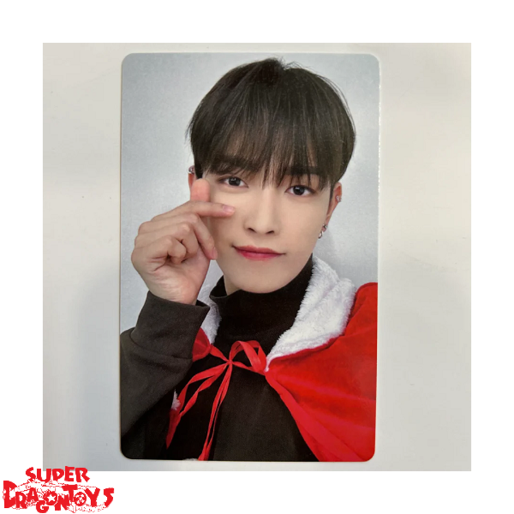 ATEEZ (에이티즈) - CHRISTMAS 2023 PHOTOCARD [ATEEZ X KAURA] - OFFICIAL MD