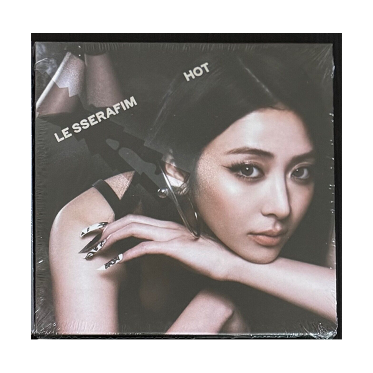 LE SSERAFIM (르세라핌) - HOT - [COMPACT VER.] - 5TH MINI ALBUM