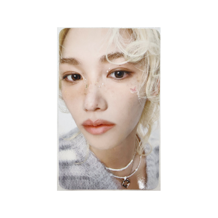 STRAY KIDS (스트레이 키즈) - OFFICIAL [SKZ 5'CLOCK] POB PHOTOCARD