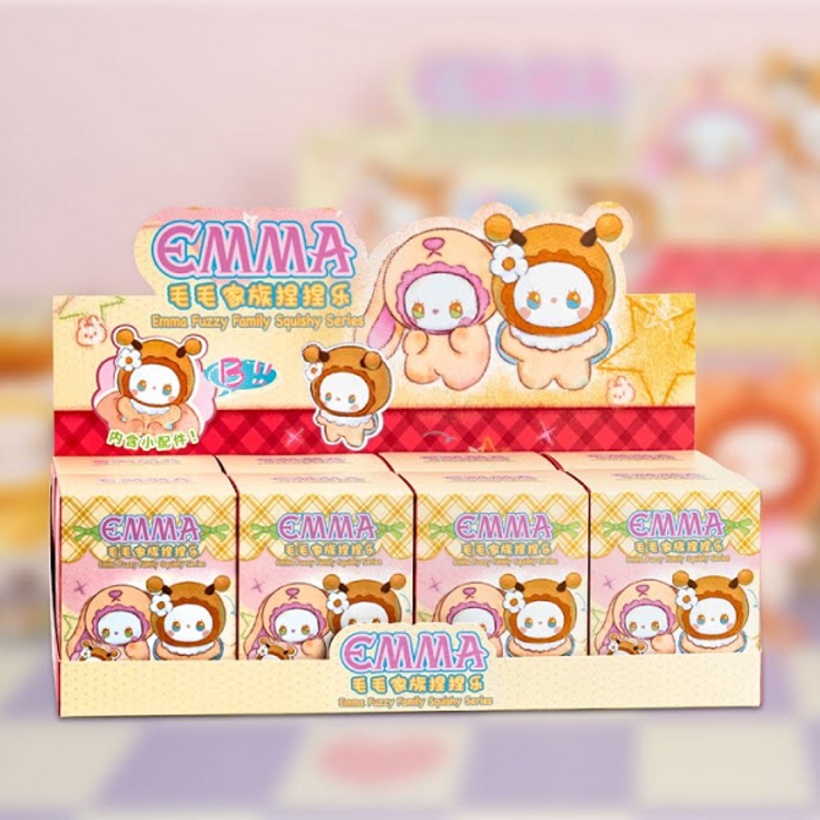 EMMA EMMA - EMMA FUZZY FAMILY SQUISHY SERIES - BLINDBOX PLUSH KEYCHAIN
